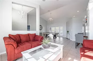 937 El Dorado Pkwy W, Cape Coral, FL 33914 - Photo 11