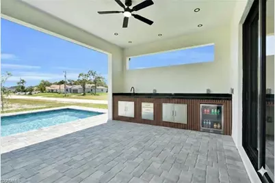 322 NE 20th St, Cape Coral, FL 33909 - Photo 5