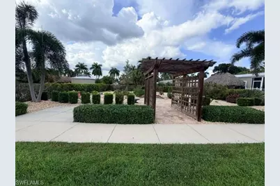 10327 Prairie Iris Trl, Fort Myers, FL 33905 - Photo 29