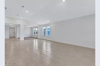 712 Panther Lake Pkwy, Jacksonville, FL 32221 - Photo 7