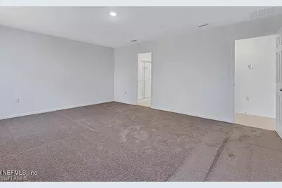 712 Panther Lake Pkwy, Jacksonville, FL 32221 - Photo 9