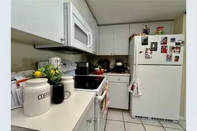 118 SW 10th Ter, Cape Coral, FL 33991 - Photo 25