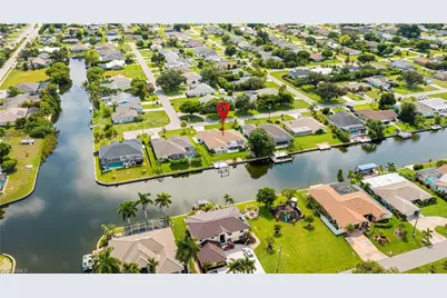 22 SE 13th Ave, Cape Coral, FL 33990 - Photo 5