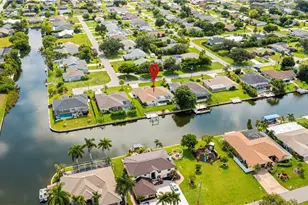 22 SE 13th Ave, Cape Coral, FL 33990 - Photo 5