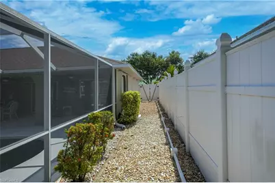 22 SE 13th Ave, Cape Coral, FL 33990 - Photo 43