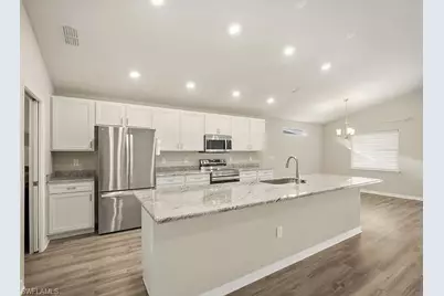 12367 Marshland St #1, Riverview, FL 33579 - Photo 3