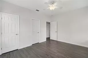 6081 Lakefront Dr, Fort Myers, FL 33908 - Photo 13
