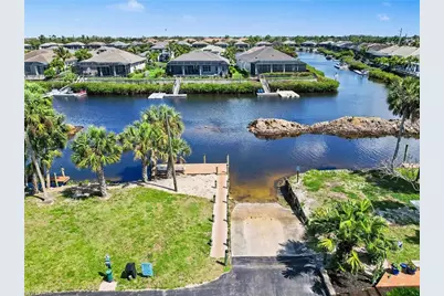 6081 Lake Front Dr, Fort Myers, FL 33908 - Photo 31