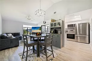 5805 Trailwinds Dr, Fort Myers, FL 33907 - Photo 11
