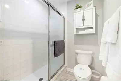 5805 Trailwinds Dr #326, Fort Myers, FL 33907 - Photo 19