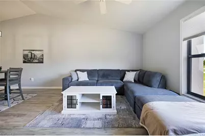 5805 Trailwinds Dr #326, Fort Myers, FL 33907 - Photo 5