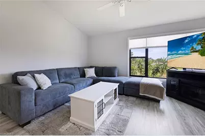 5805 Trailwinds Dr #326, Fort Myers, FL 33907 - Photo 3
