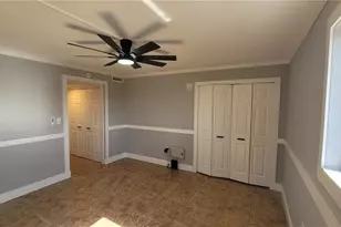 2121 Collier Ave E, Fort Myers, FL 33901 - Photo 5