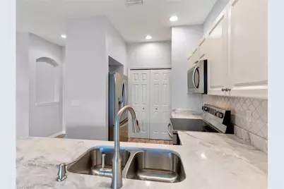 4231 Liron Ave #202, Fort Myers, FL 33916 - Photo 7