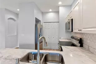 4231 Liron Ave, Fort Myers, FL 33916 - Photo 7