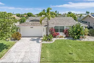 1433 SE 17th St, Cape Coral, FL 33990 - Photo 1