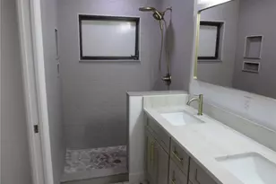 6656 Wakefield Dr, Fort Myers, FL 33966 - Photo 9