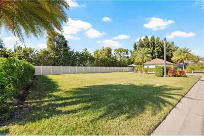 13220 Golden Palms Cir, Fort Myers, FL 33913 - Photo 3