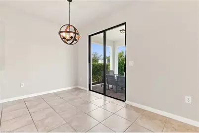 3721 E Hampton Cir, Alva, FL 33920 - Photo 7
