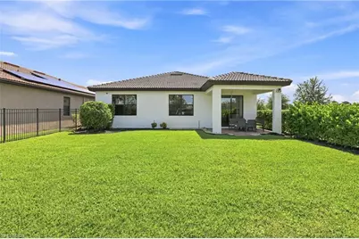 3721 E Hampton Cir, Alva, FL 33920 - Photo 39