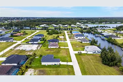 2344 NW 38th Ave, Cape Coral, FL 33993 - Photo 33