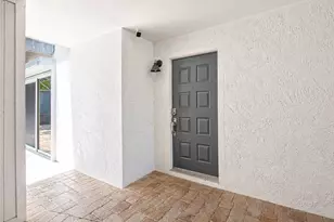 13711 Raleigh Ln, Fort Myers, FL 33919 - Photo 7