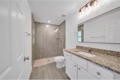 2156 Edison Ave, Fort Myers, FL 33901 - Photo 5
