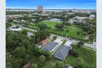 2156 Edison Ave, Fort Myers, FL 33901 - Photo 11