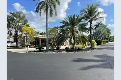 5235 Pineland Daisy Trl, Fort Myers, FL 33905 - Photo 11