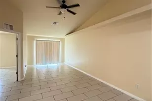 1622 SW 33rd St, Cape Coral, FL 33914 - Photo 7