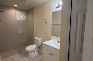 1622 SW 33rd St, Cape Coral, FL 33914 - Photo 13