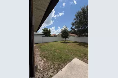1622 SW 33rd St, Cape Coral, FL 33914 - Photo 17