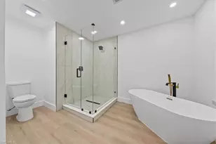 16341 Fairway Woods Dr, Fort Myers, FL 33908 - Photo 21
