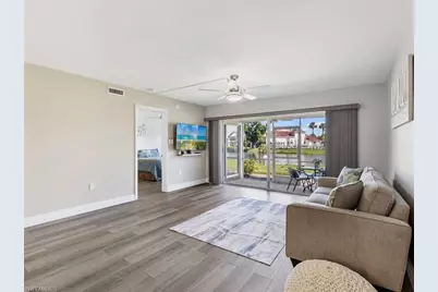 5471 Peppertree Dr #7, Fort Myers, FL 33908 - Photo 11