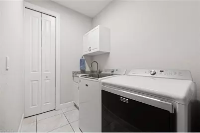 2515 SW 31st Ln, Cape Coral, FL 33914 - Photo 17