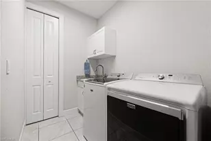 2515 SW 31st Ln, Cape Coral, FL 33914 - Photo 17