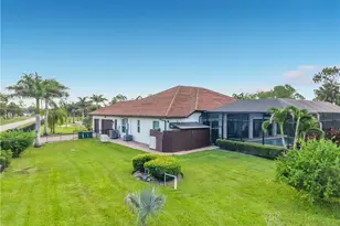 90 22nd Ave NW, Naples, FL 34120 - Photo 43