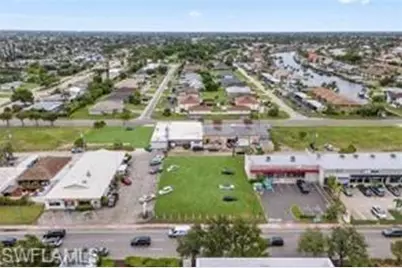429 Cape Coral Pkwy E, Cape Coral, FL 33904 - Photo 5