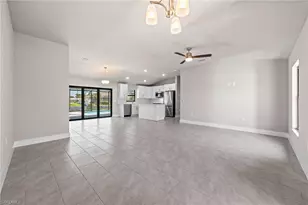 1807 NE 2nd St, Cape Coral, FL 33909 - Photo 5