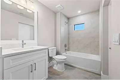1807 NE 2nd St, Cape Coral, FL 33909 - Photo 19