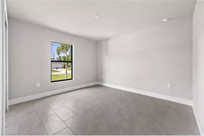 1807 NE 2nd St, Cape Coral, FL 33909 - Photo 21