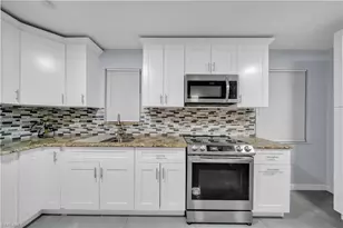 77 Glenmont Dr W, North Fort Myers, FL 33917 - Photo 3