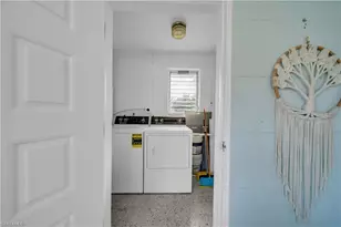 77 Glenmont Dr W, North Fort Myers, FL 33917 - Photo 23