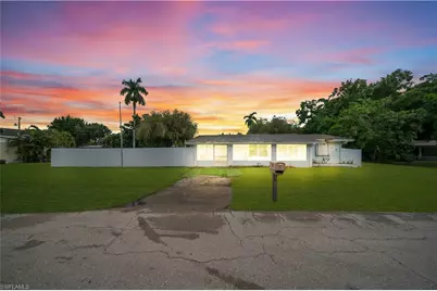 77 Glenmont Dr W, North Fort Myers, FL 33917 - Photo 1