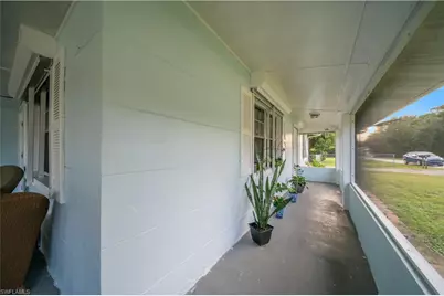 77 Glenmont Dr W, North Fort Myers, FL 33917 - Photo 21