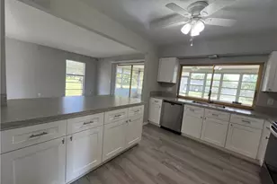 1920 W Lakeview Blvd, North Fort Myers, FL 33903 - Photo 15