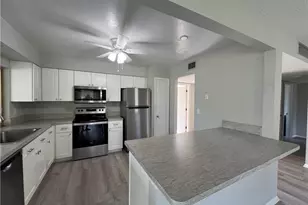 1920 W Lakeview Blvd, North Fort Myers, FL 33903 - Photo 5