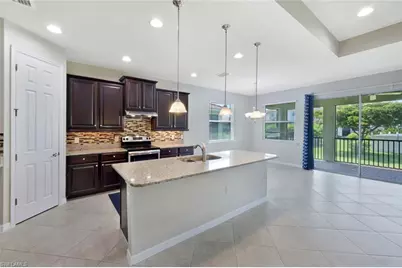 8649 Banyan Bay Blvd, Fort Myers, FL 33908 - Photo 9