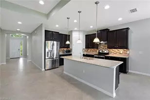 8649 Banyan Bay Blvd, Fort Myers, FL 33908 - Photo 7