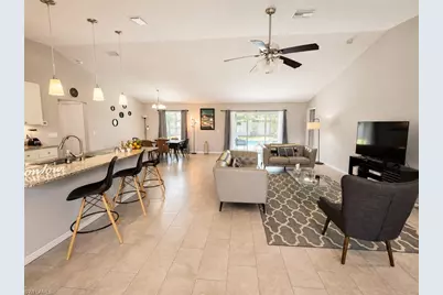 1008 SW 33rd Ter, Cape Coral, FL 33914 - Photo 3